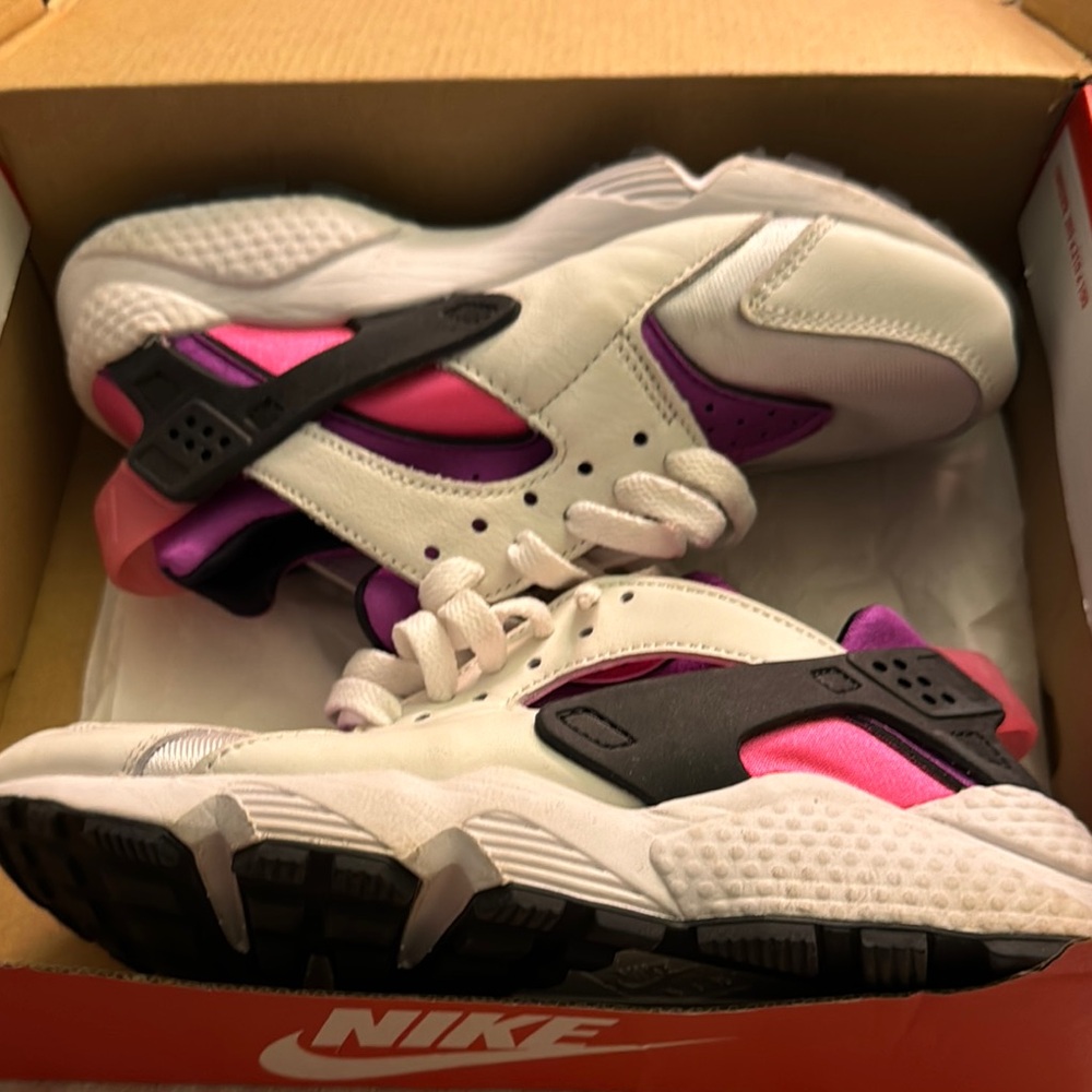Nike Kids' White and Pink Sneakers